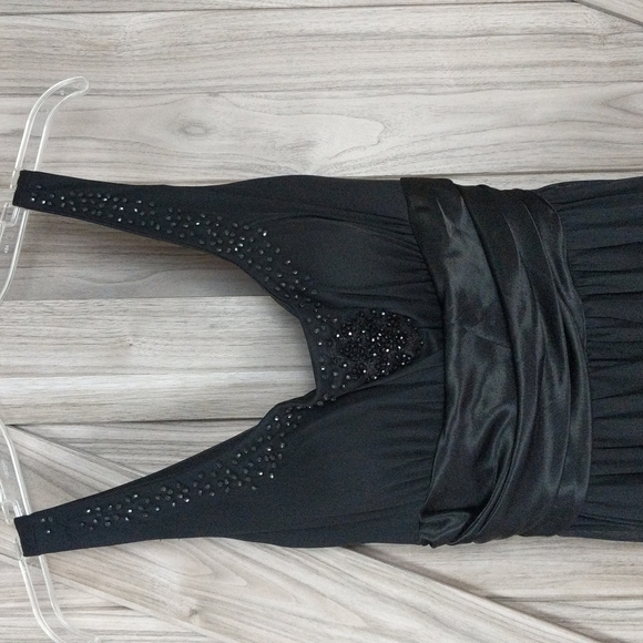 Citi Dress Women's Black Cocktail Dress w/Beading Size 10 - Picture 2 of 7